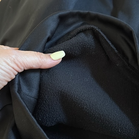 Nike men’s Thermal Black Quarter-Zip Pullover 1/4 zip mock neck poly warm Med - Picture 14 of 14